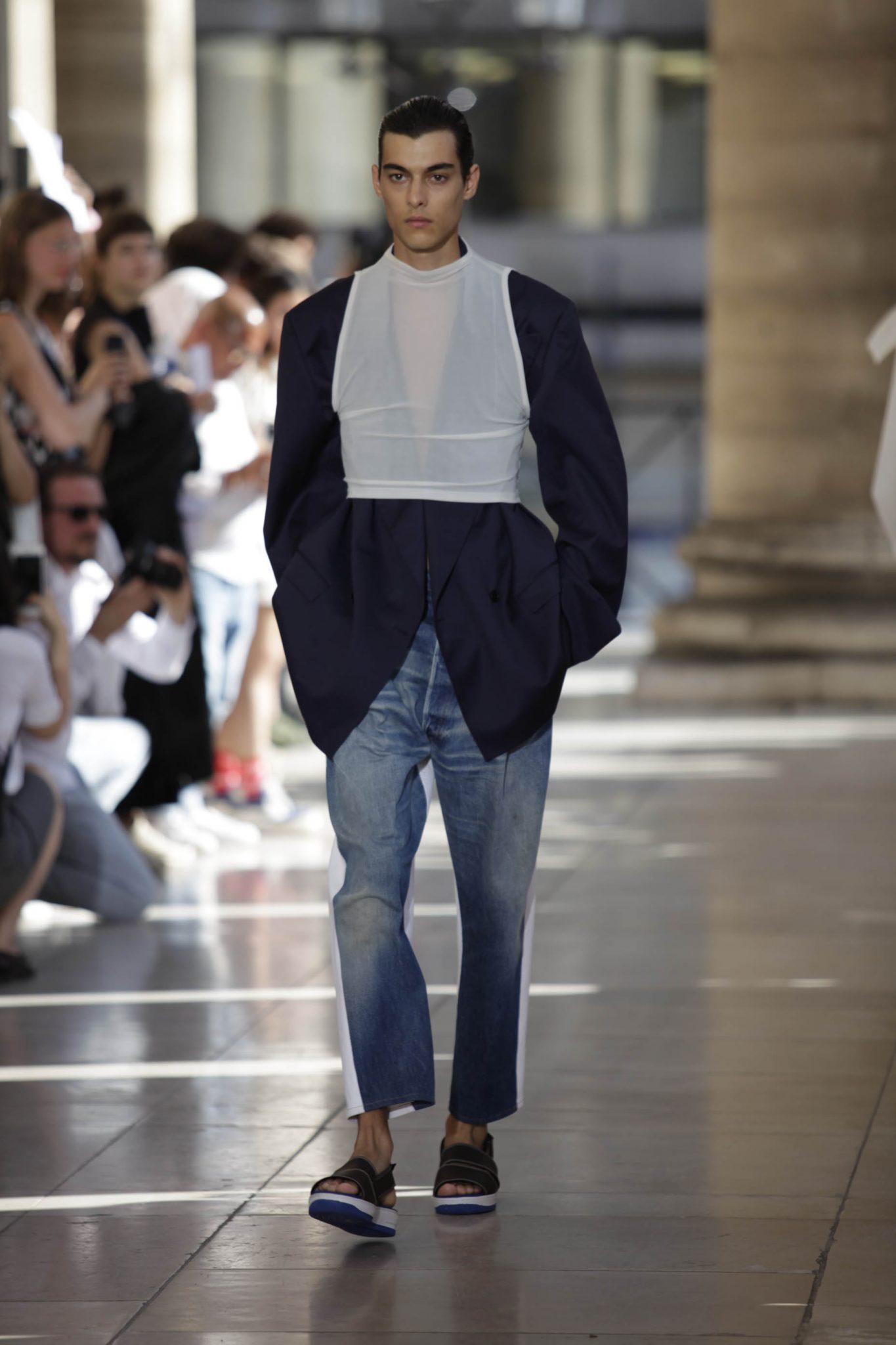 Hed Mayner - Paris Fashion Week Men's - SS18 - Jungle Magazine